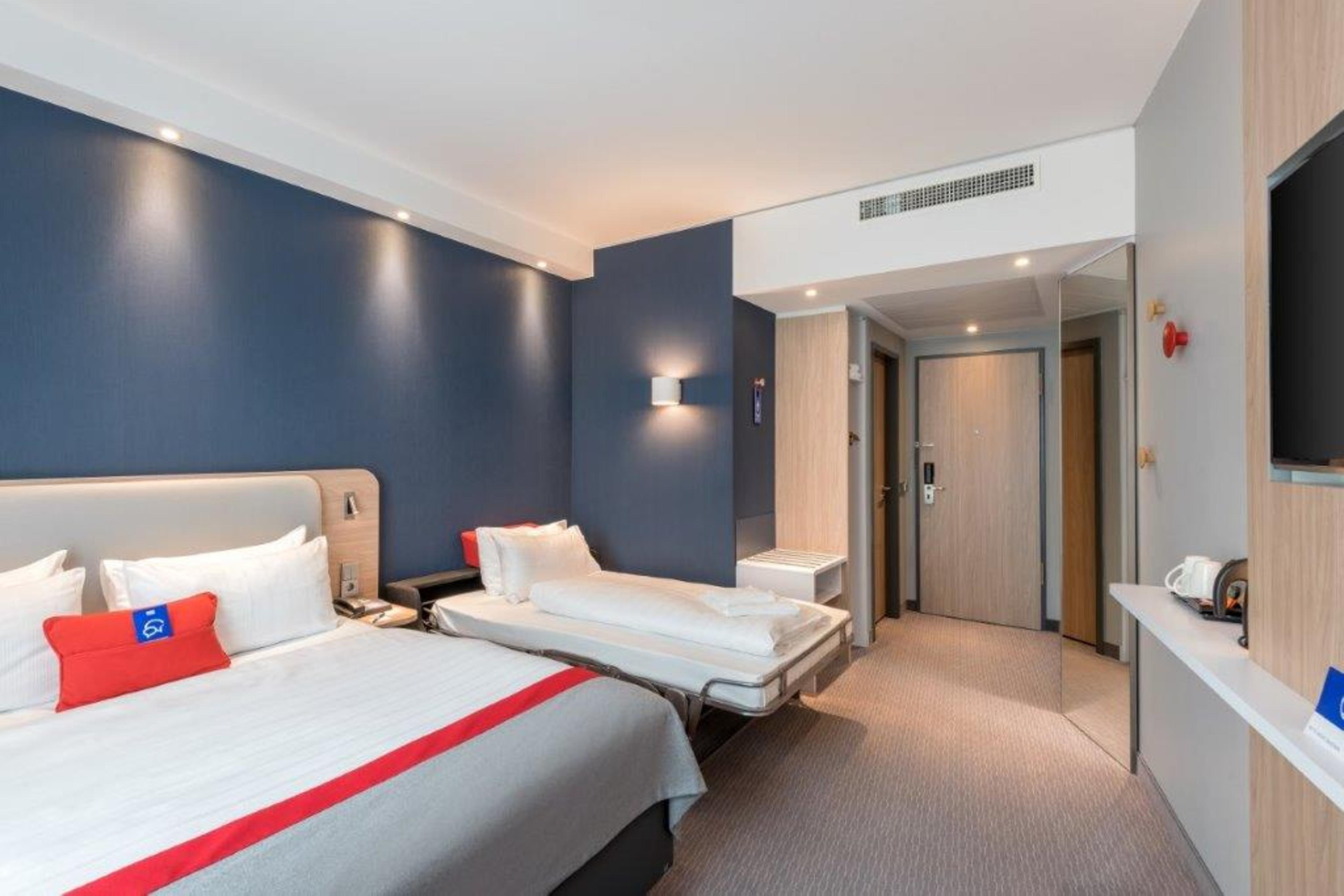 Holiday Inn Express - Sindelfingen By Ihg Exterior foto